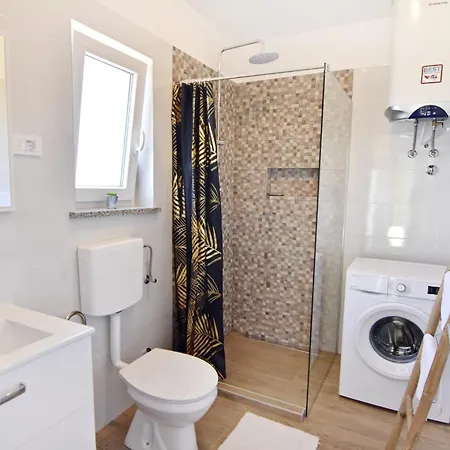 Family-friendly With Swimming Pool Cepljani, - 23565 Lejlighed