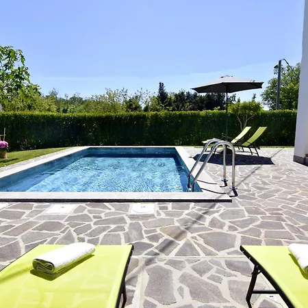 Family-friendly With Swimming Pool Cepljani, - 23565 *