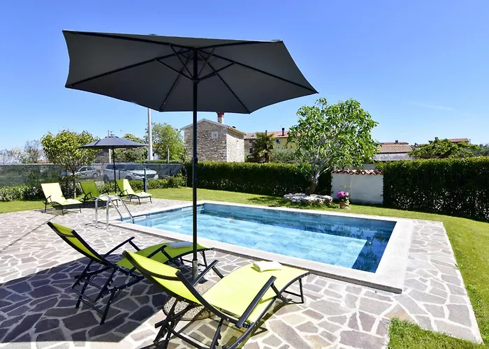 Family-friendly With Swimming Pool Cepljani, - 23565 *