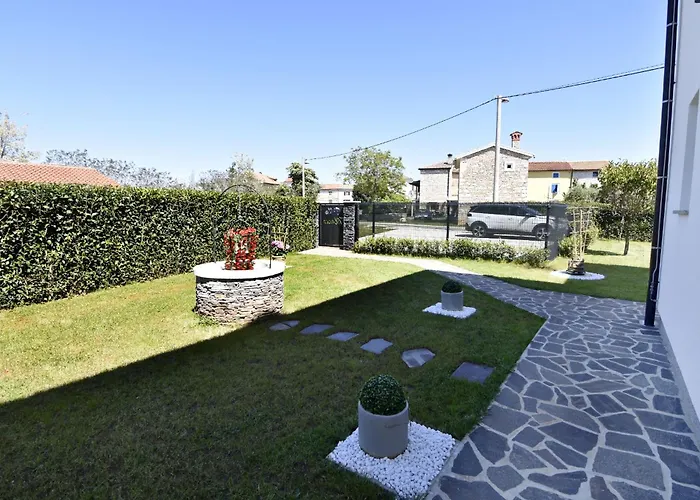 Family-friendly With Swimming Pool Cepljani, - 23565